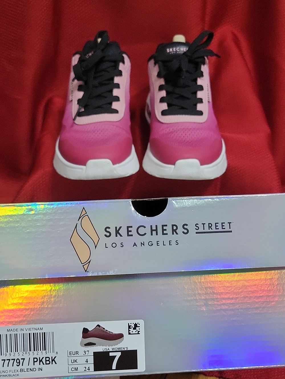 Skechers Street